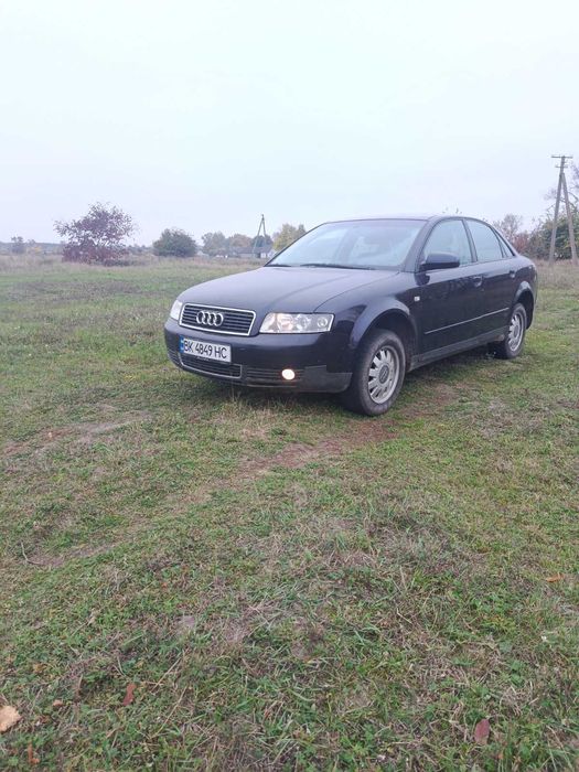 Ауді а4 автомобіль