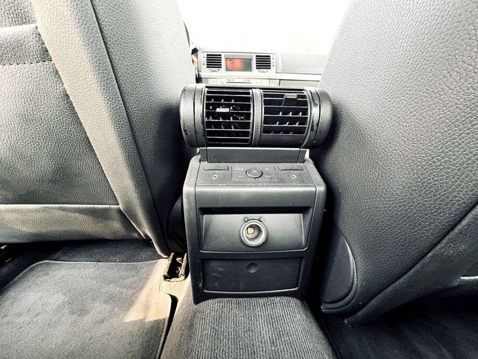 Opel Vectra C 1.8 b | hak | klima