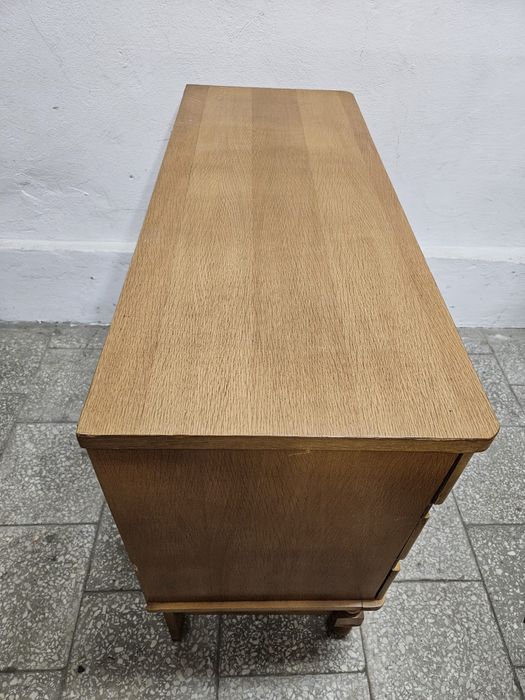Ładna wąska komoda stylowa z szufladami /