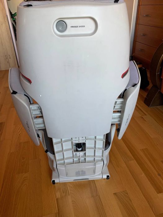 Продам автокресло Concord Transformer iTech