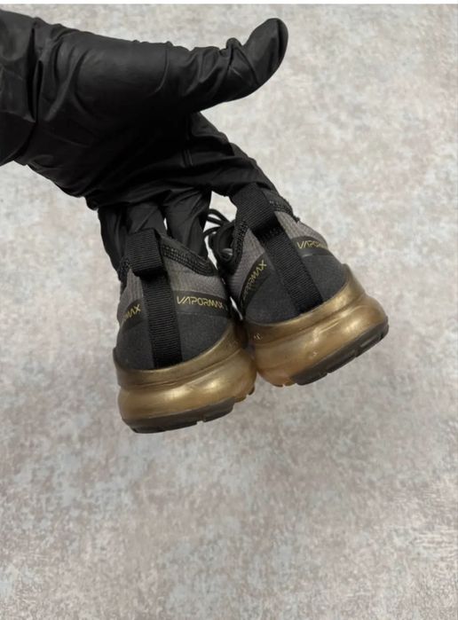 Чоловічі кросівки nike vapormax 2019 black and gold