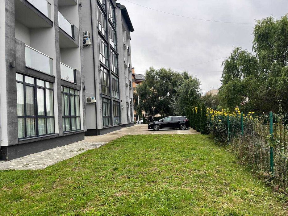 Оренда 1кім. квартири. Новий будинок. Вул. Університетська 12-в.