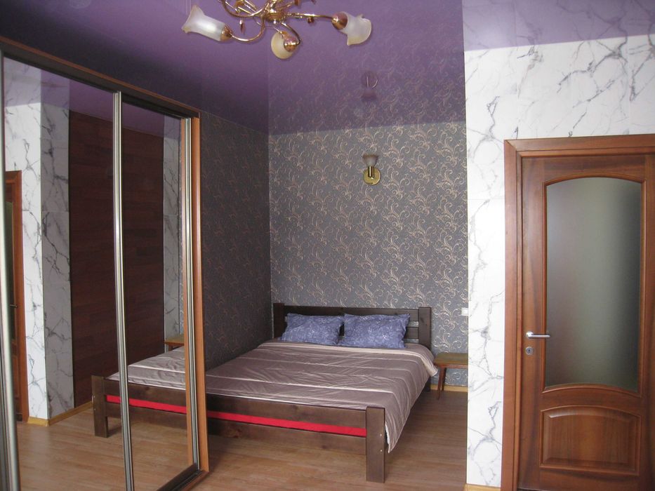 Свободна  Одесса посут 1 комнатная 51 м поселок Котовского Суворовский