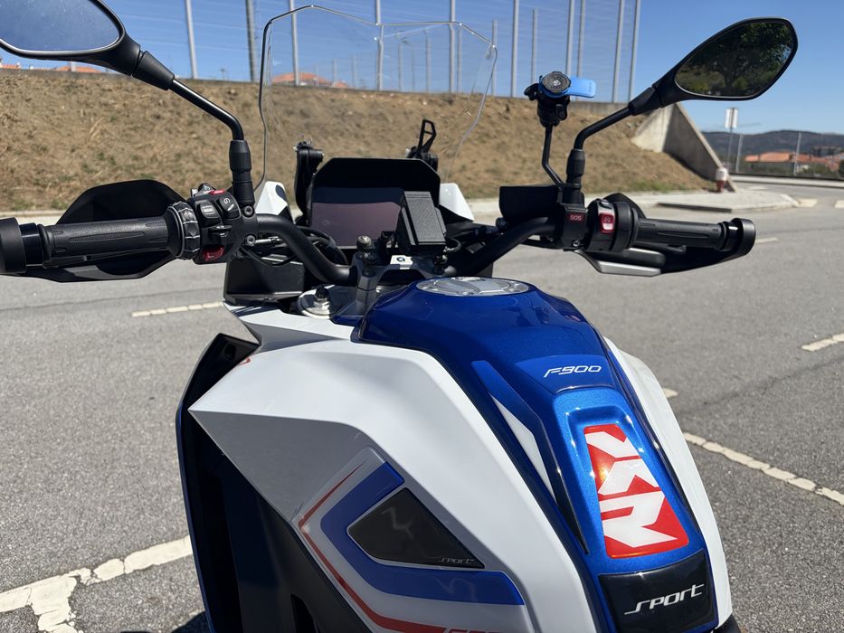 Bmw F 900 XR - 900 km full pack