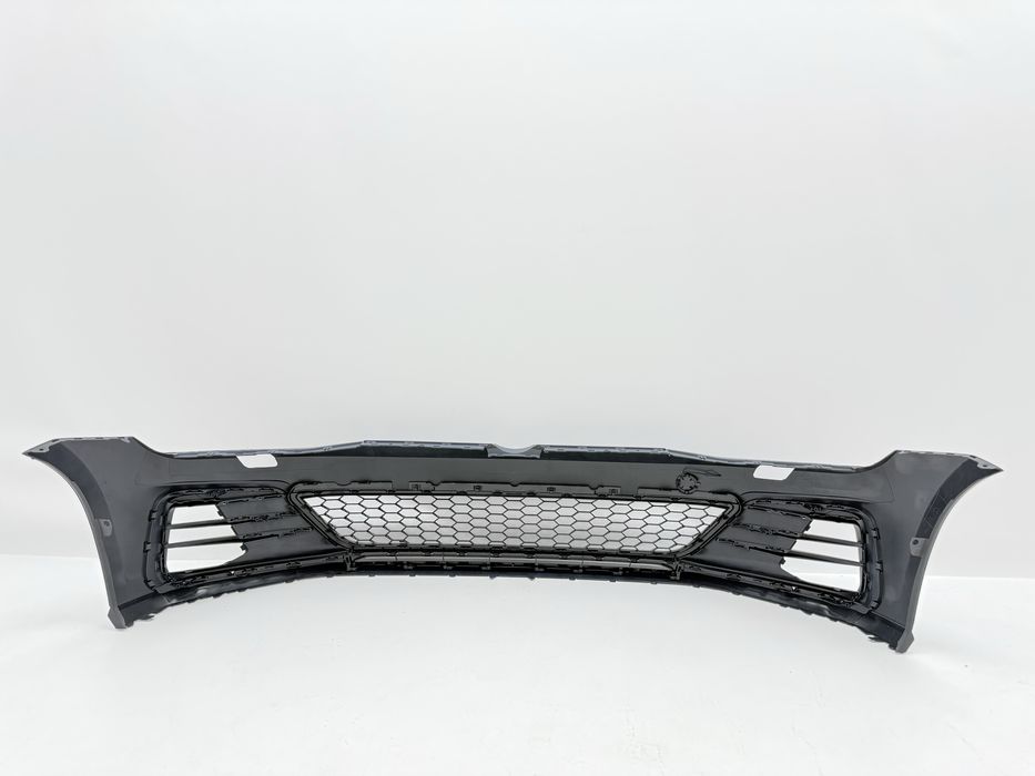 Бампер передній Volkswagen Golf 7.5 (2017-2020) Стиль Gti