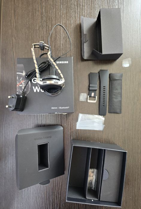 Наручний годинник Samsung Galaxy Watch