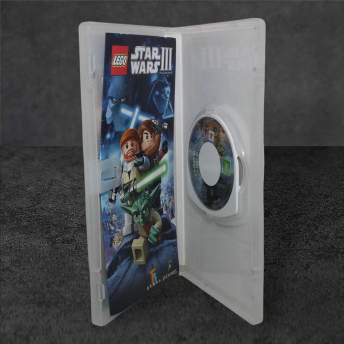 LEGO Star Wars III: The Clone Wars PSP GameBAZA