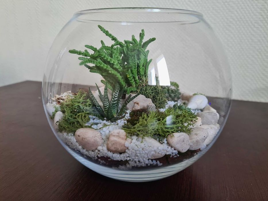 Крошка стеклянная непрозрачная и прозрачнная