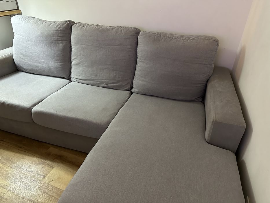 Sofá com chaise longue