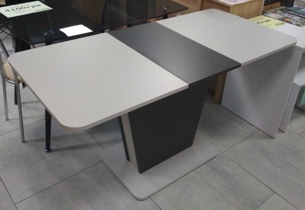 стіл розкладний (розсувний 110-145см)