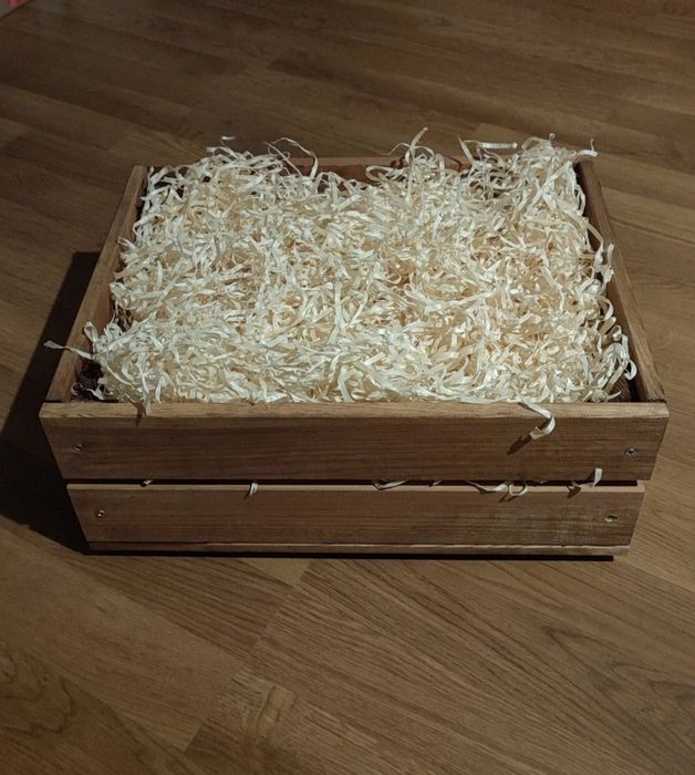 Mocne drewniane skrzynki prezentowe ciemne drewno