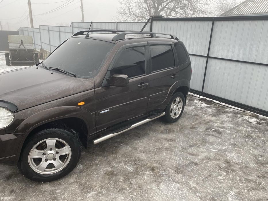 Шевроле Нива Бертон люксової комплектації