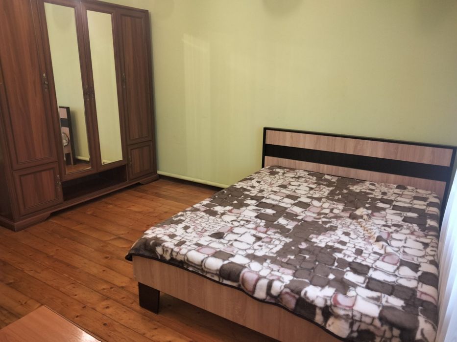Здам в оренду 3-кімнатну квартиру в місті Сокиряни Чернівецької області