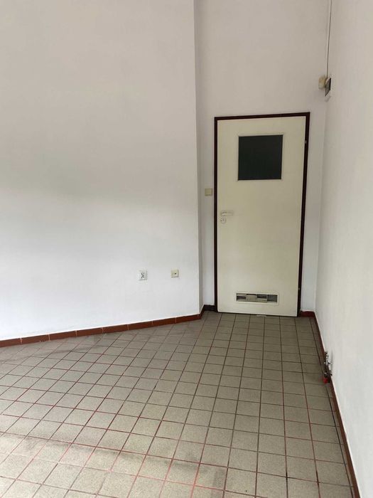 Wynajmę lokal usłogowy w centrum 19,39 m2