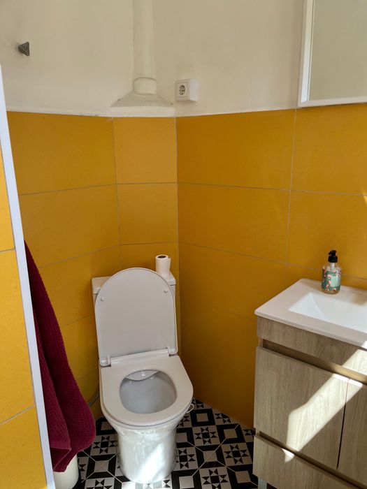 Quarto na Av de Roma