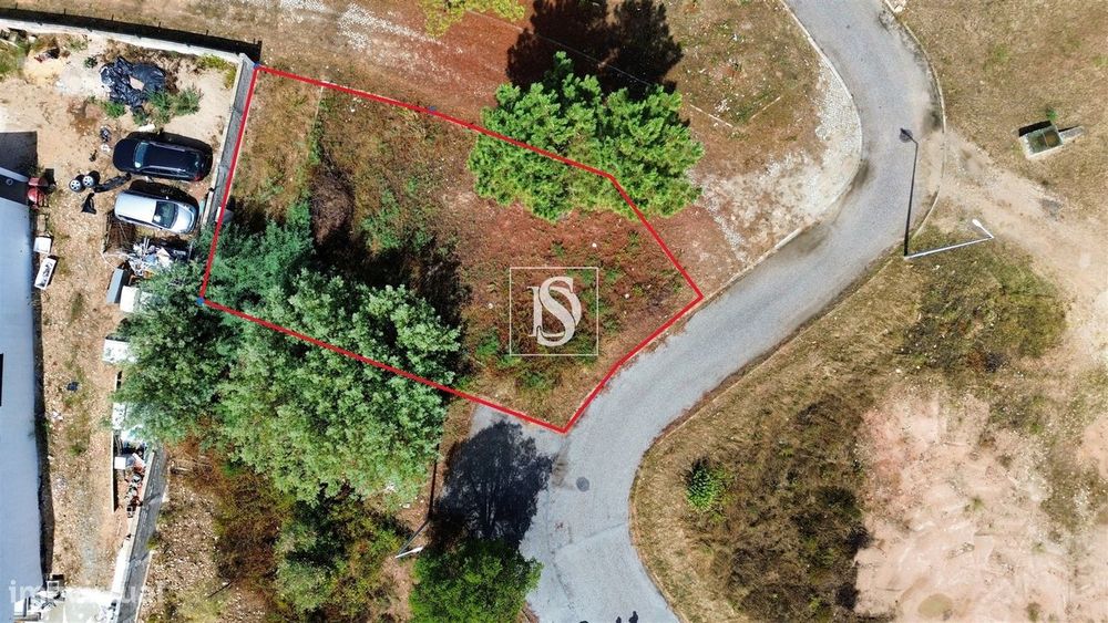 Lote de Terreno  Venda em São Miguel do Rio Torto e Rossio ao Sul do T