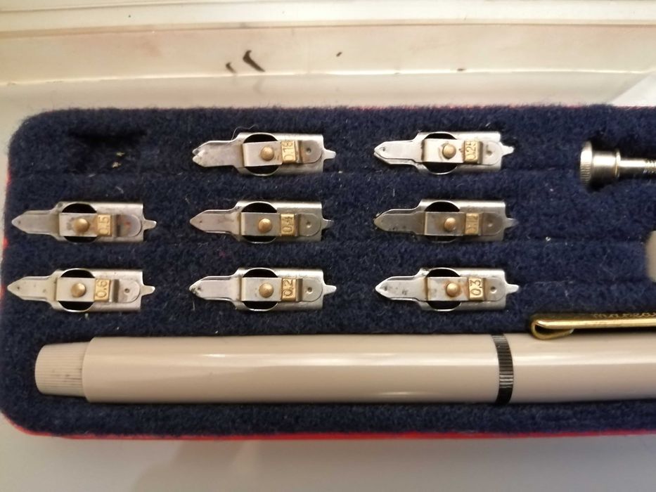 Markant  100 - pióro do kaligrafii