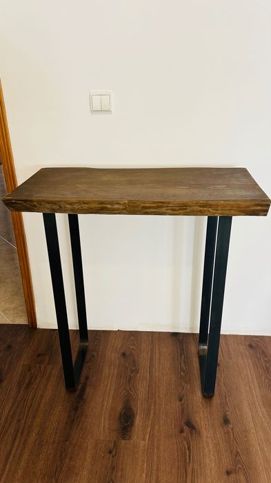 Mesa Consola Estilo Industrial em Madeira Maciça e Ferro