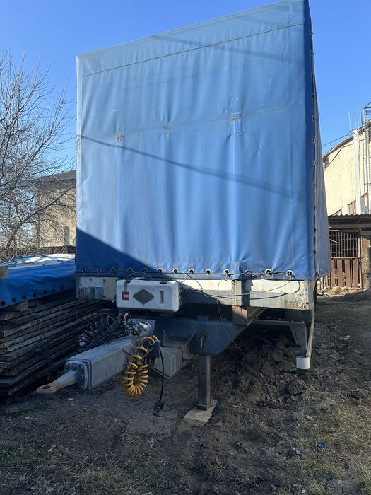 Продається бортовий причіп