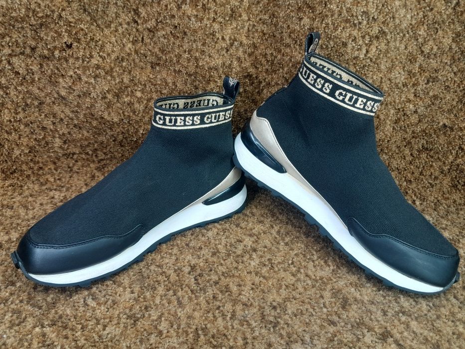 Жіночі кросівки-чулки оригінал Guess Saizia 41 розмір.