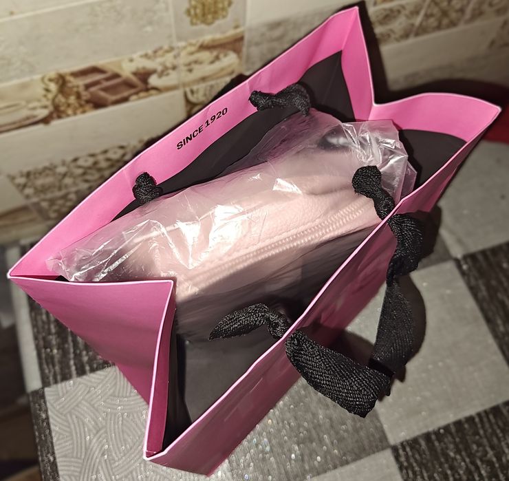 Компактная косметичка TOUS оригинал!!!