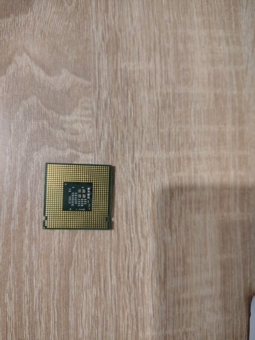 Продам процесор Intel Celeron 336