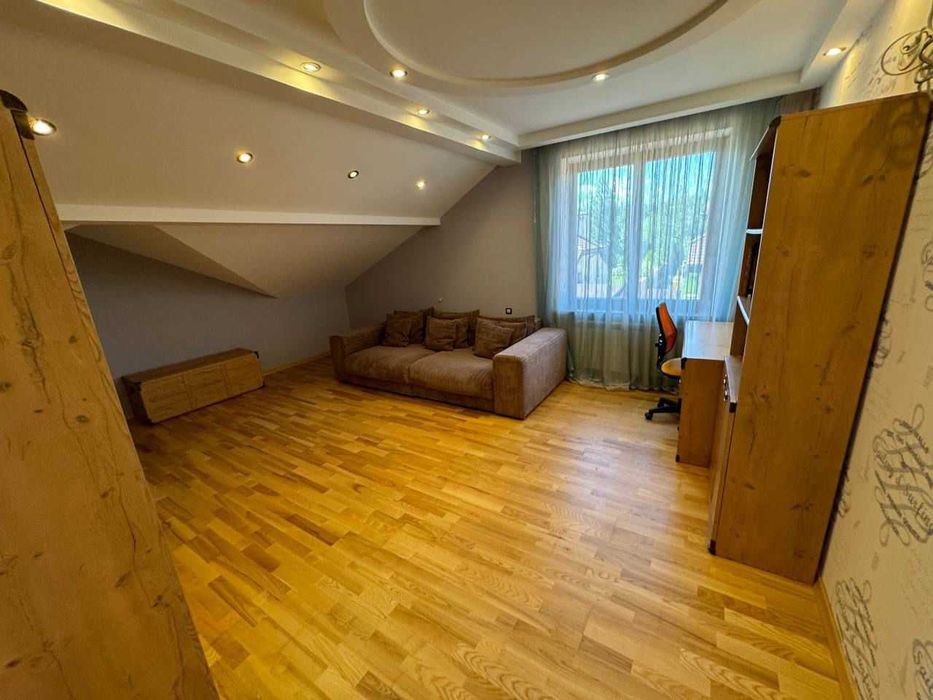 Здам будинок- 270 кв.м., Котеджне містечко «Северинівка»,(2900$)  :