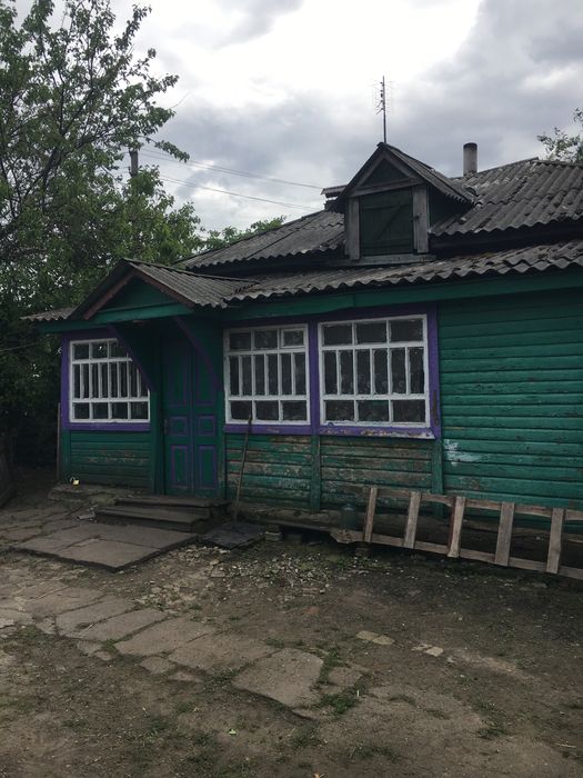 Продам будинок в центрі міста