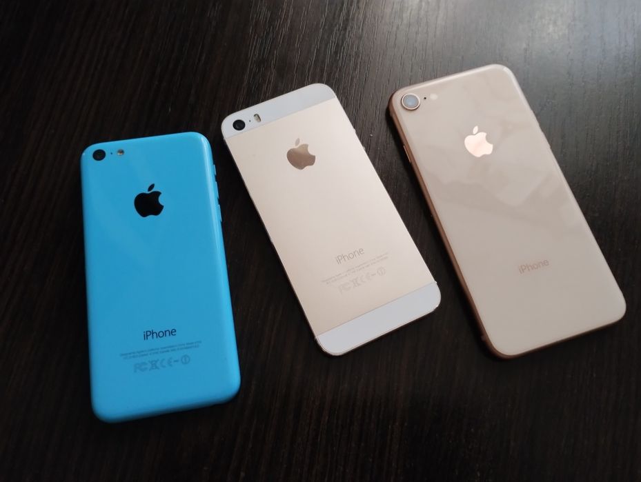 iPhone мобільний телефон