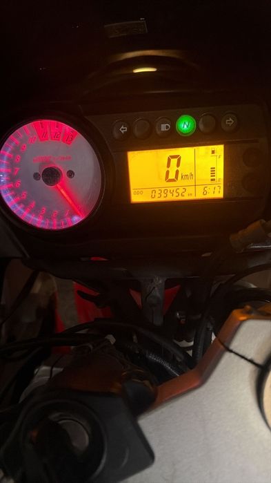 Hyosung GTR 125.