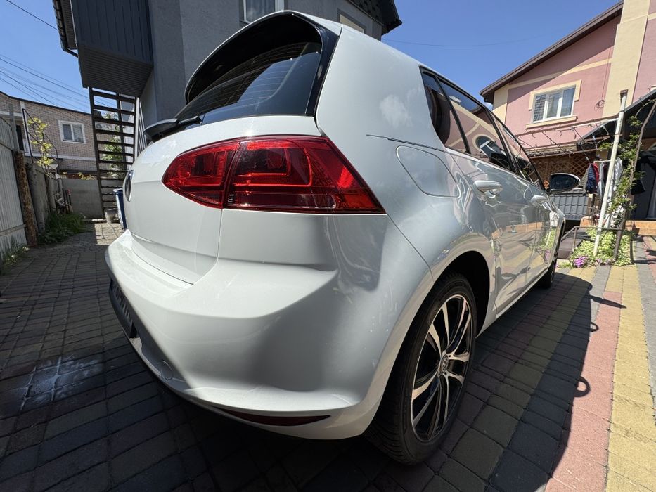 Volkswagen Golf 7 продам