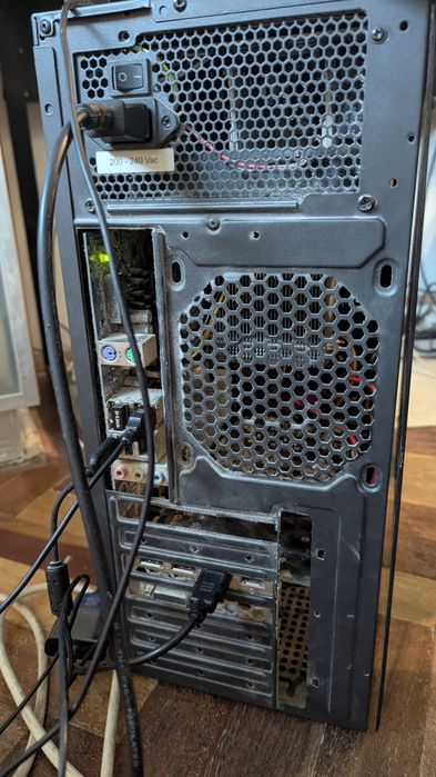 Ігровий ПК / Xeon X5675 (12 потоків) / GTX 1060 3GB / 12GB RAM