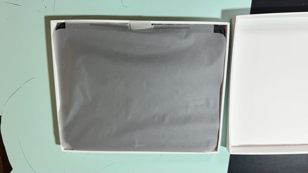 Apple Magic Keyboard Ipad 12.9 (M1-M3)