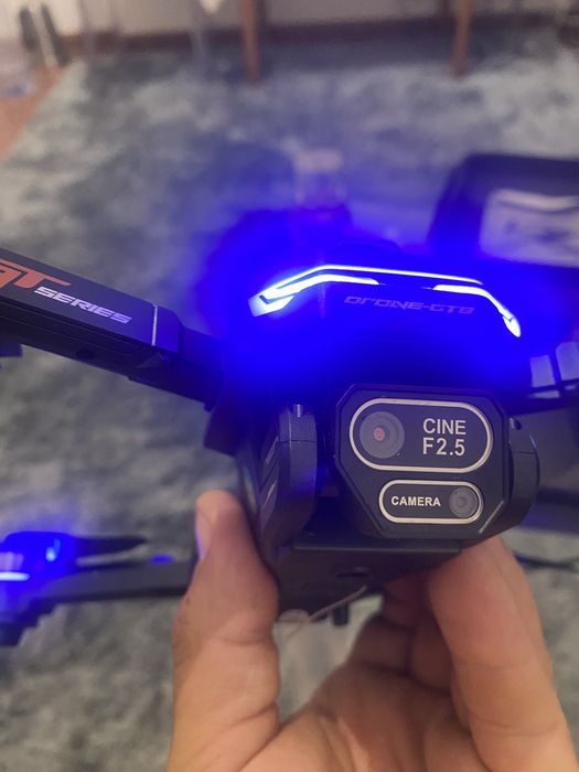 Drone GT8 com Câmara, Comando com Ecrã e Óculos VR
