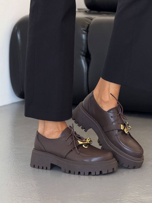 Трендові дербі для дівчат