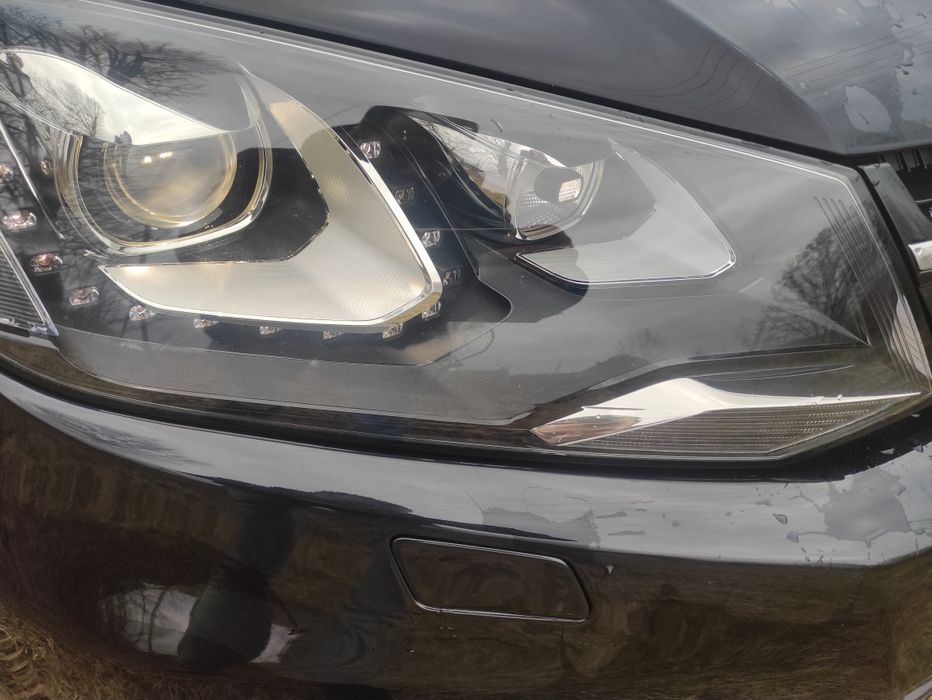 Бампер фара крило капот касета радиаторив дифузор VW Touareg NF Туарег