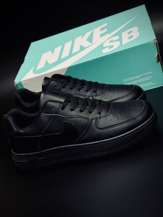 Nike Air Force 1 Black кроссовки мужские Найк Форс черные Чоловічі чорні Nike Air Force 1 classic black шкіряні чоловічі кроси