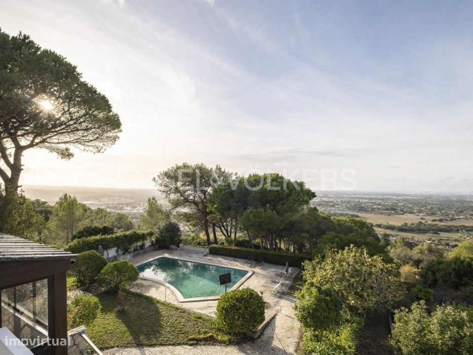 Moradia com Vista Deslumbrante para o Mar na Arrábida