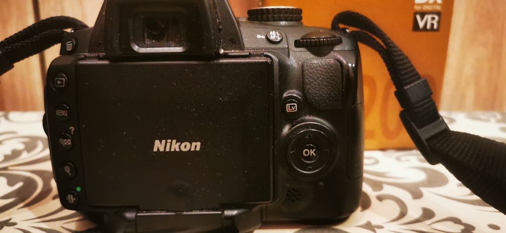 NIKON D5000 BODY plus obiektywy