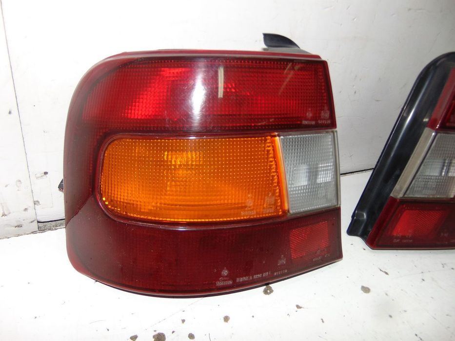 Hyundai lantra farolins