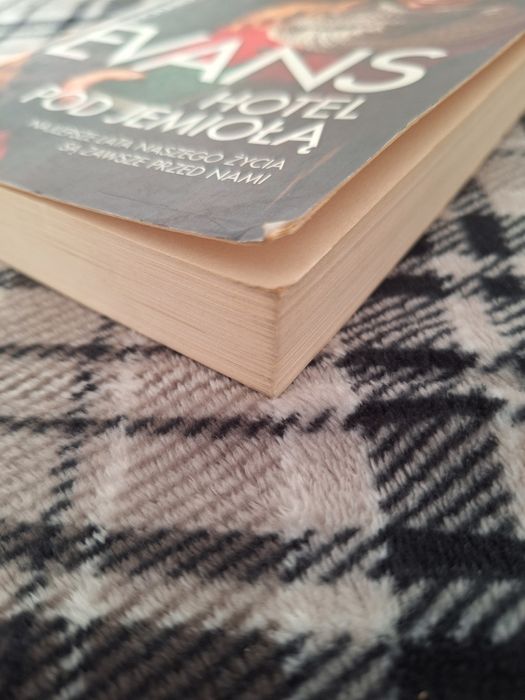 książka Hotel pod jemioła Richard Paul Evans