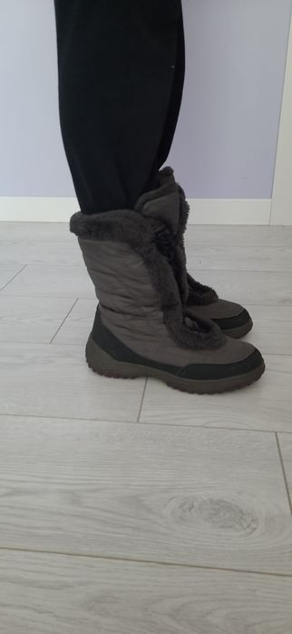Продам дитячі чоботи Karrimor