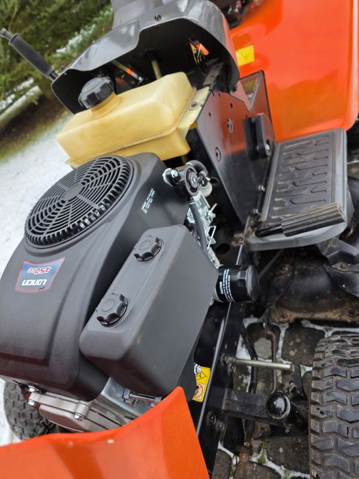 Traktorek kosiarka z koszem Husqvarna CTH 151