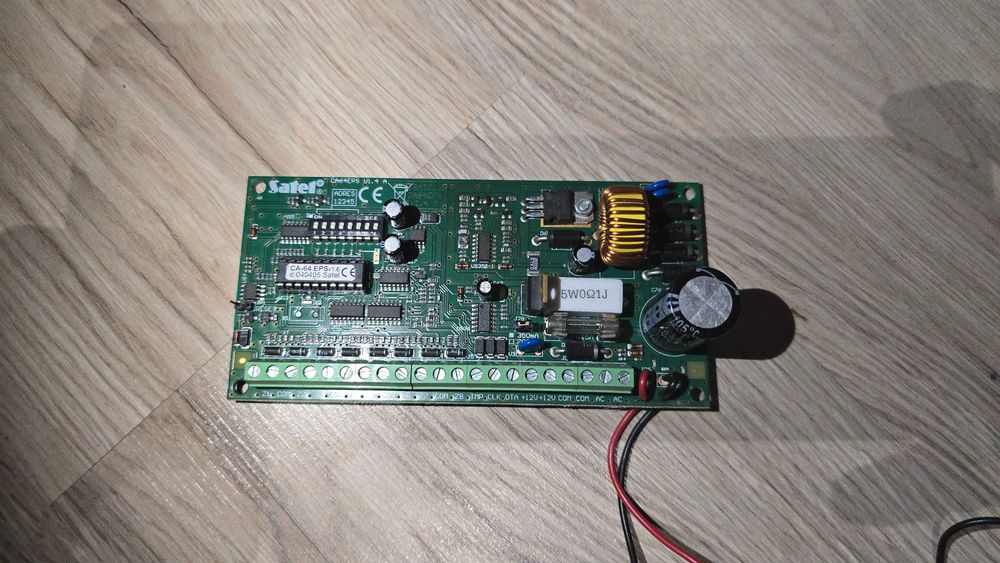 Ekspander wejść Satel CA-64 E CA-64 EPS