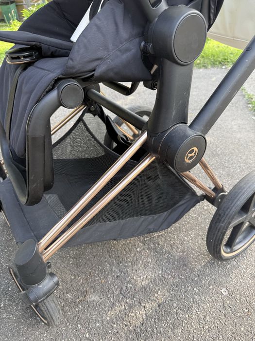 Прогулочный блок и шасси Cybex priam 4.0 platinum white / шасси rose gold + подарки(сумка /москитная сетка/муфта) футмуф/ конверт
