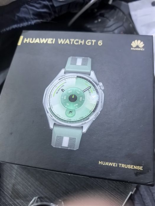 Smartwatch Huawei  Watch 6 novo