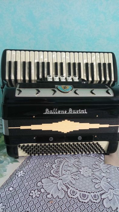 Akordeon Balone Burini 120 B