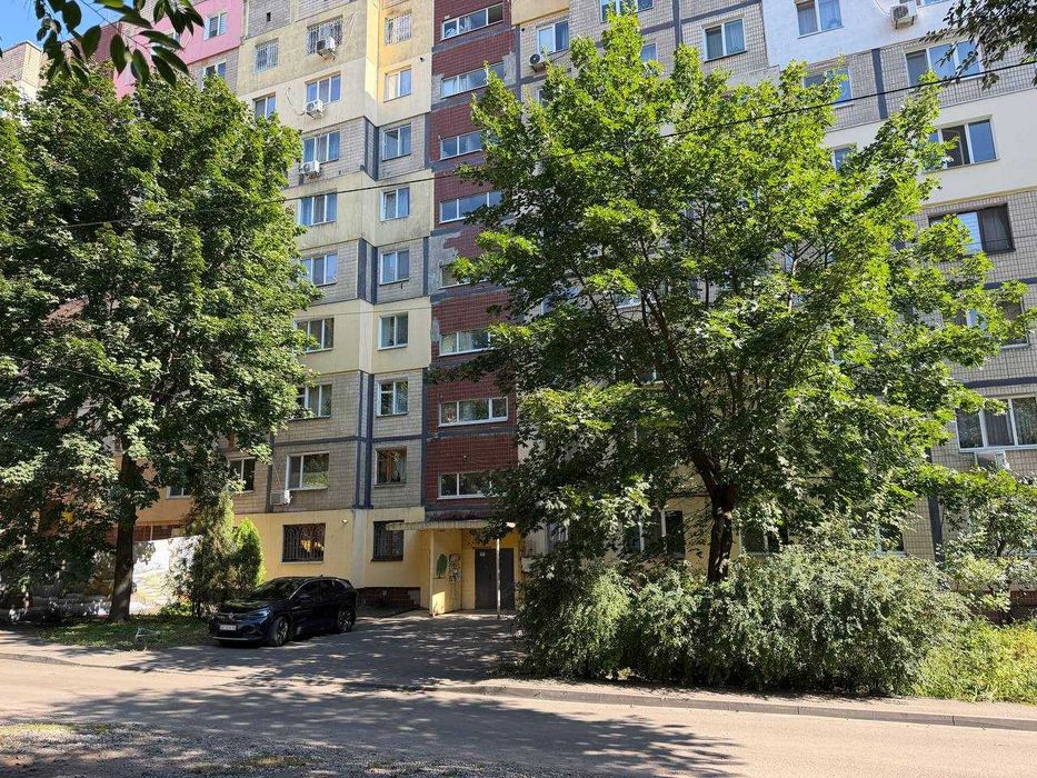 Купите квартиру на Тополе-3, 47
