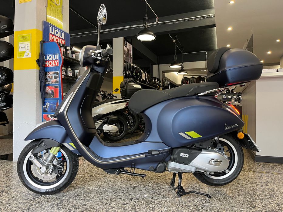 Vespa Primavera Tech 125 de 2024 Impecavel Top case