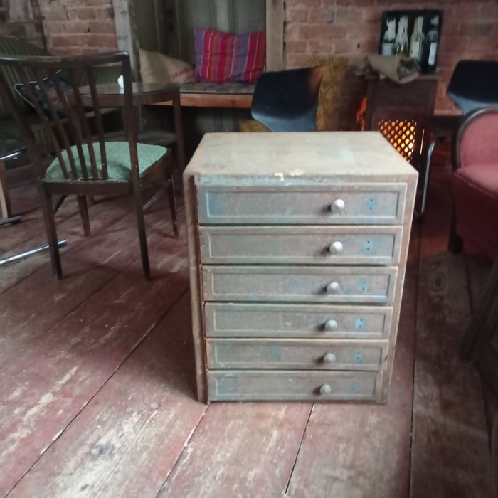 Szafa metalowa katalogowa loft design